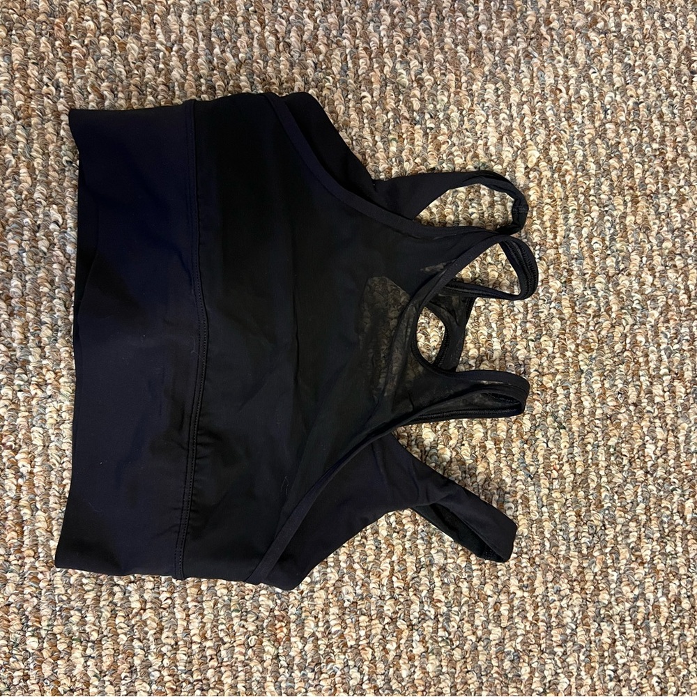 lululemon sports bra - size 6